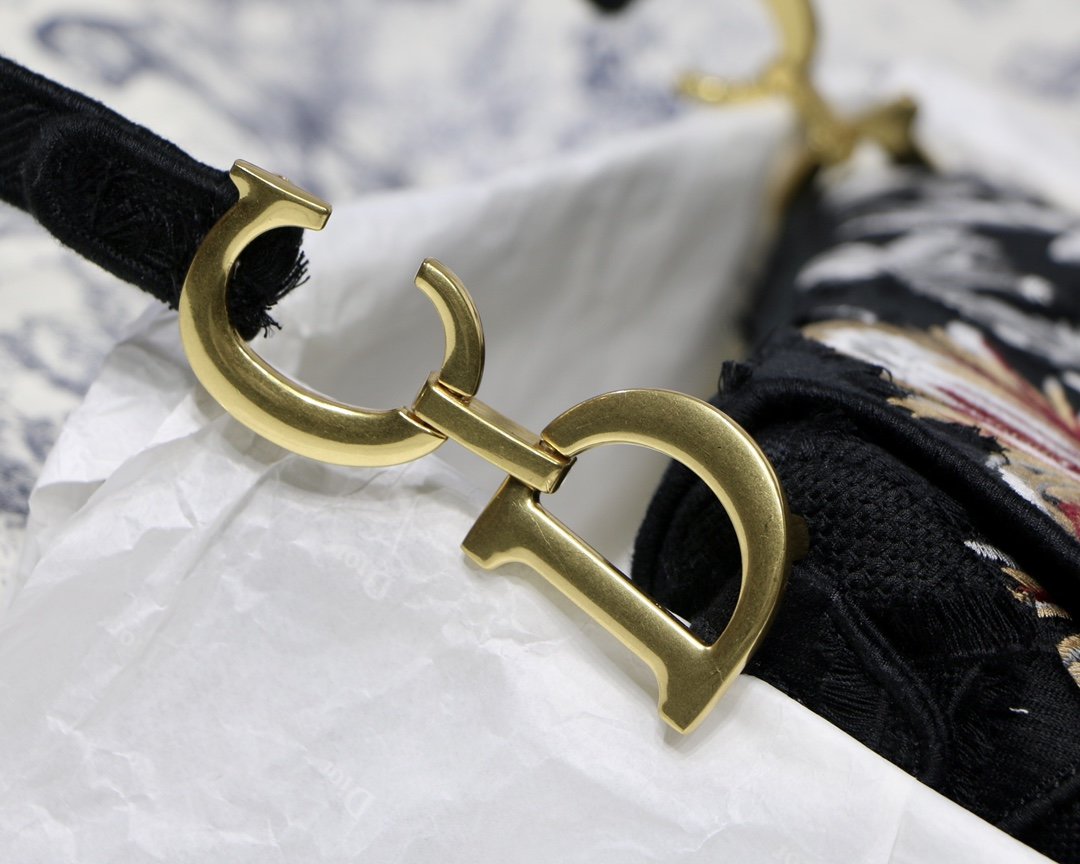 Christian Dior 18 - Image 3