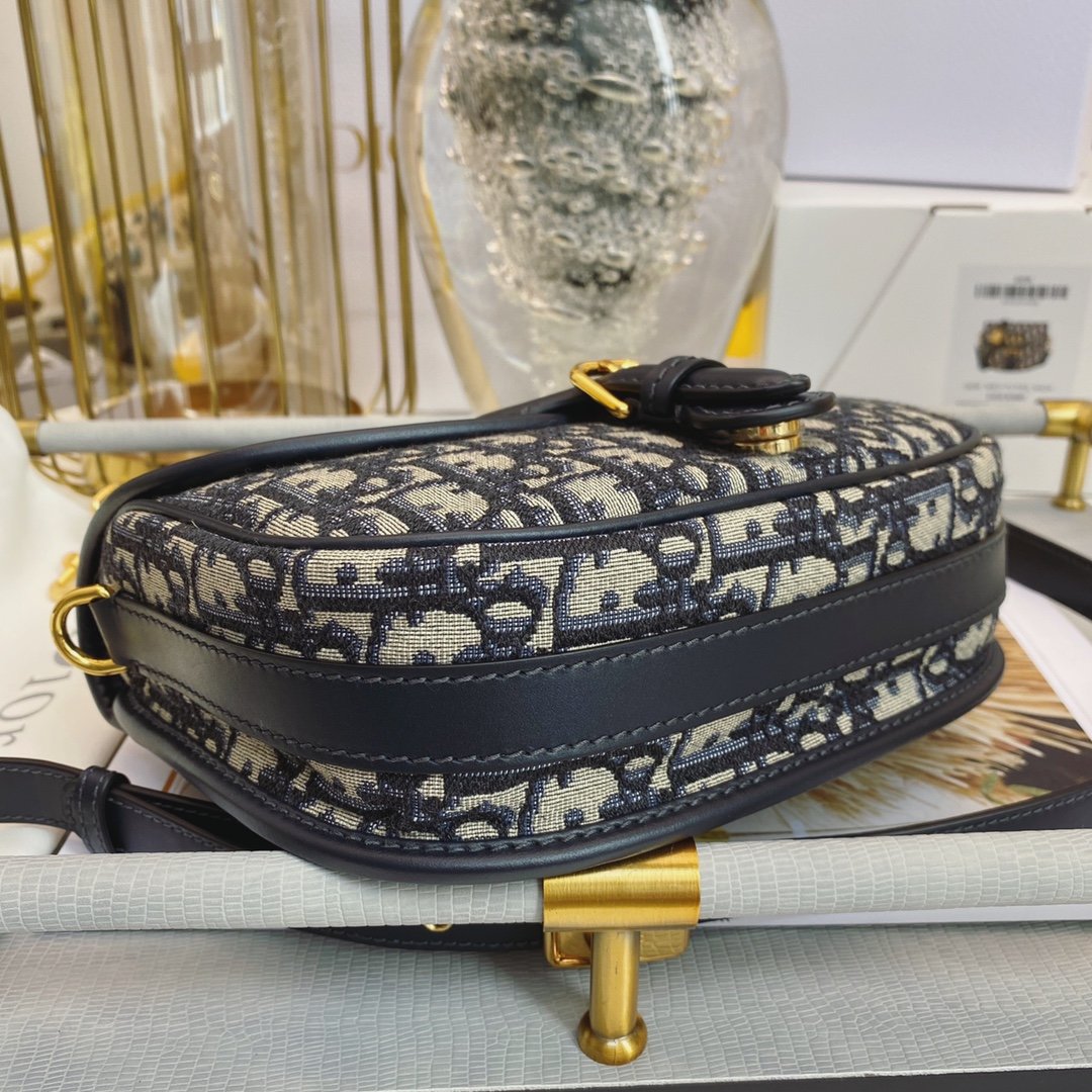 Christian Dior 28 - Image 14